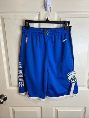 Nike Kids Milwaukee Bucks Royal Blue Basketball Shorts XL